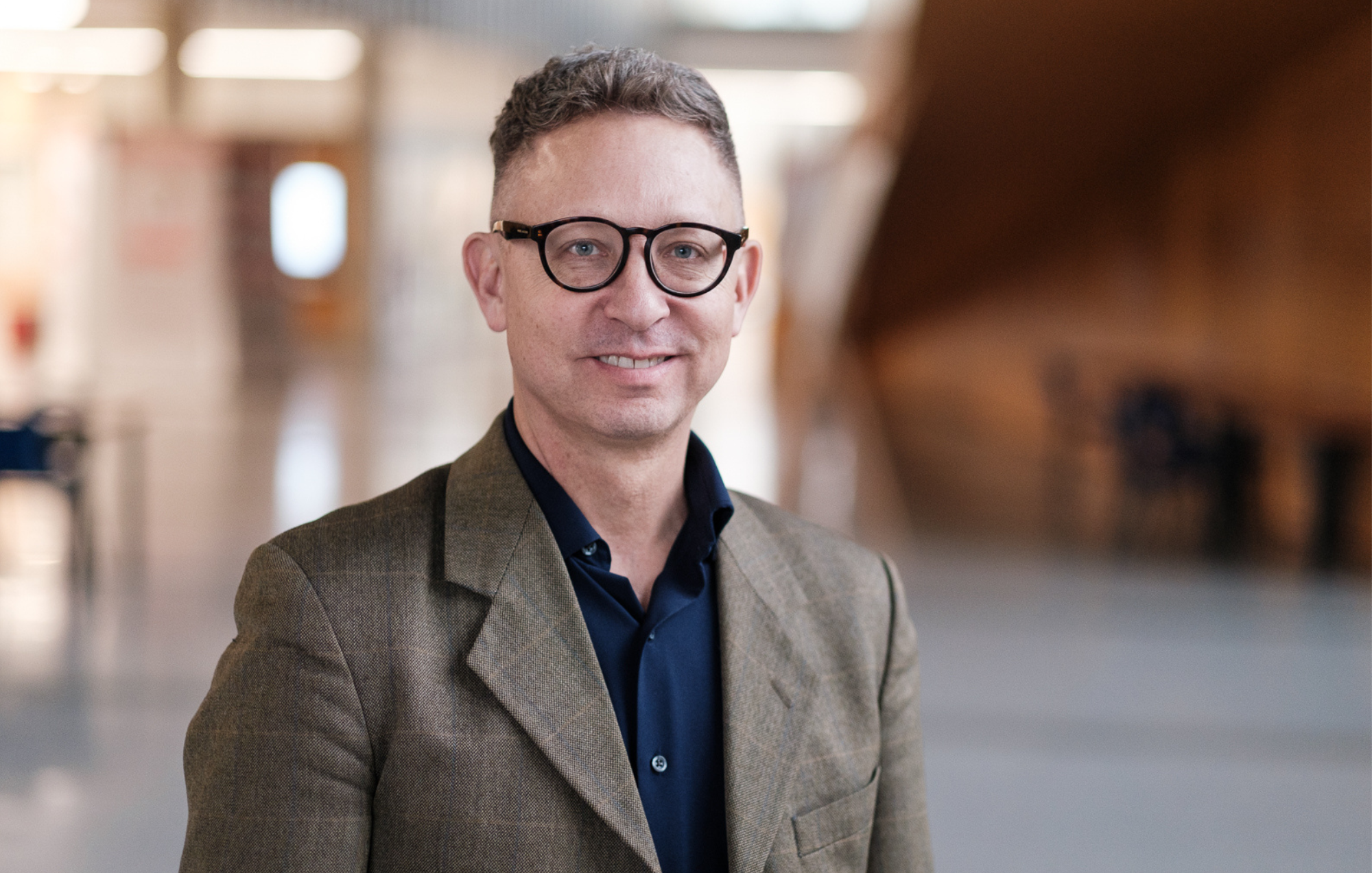 Professor Christopher Korten